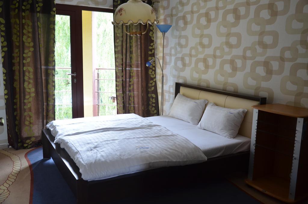 Shuma Hotel Dąbrowa Górnicza Eksteriør billede